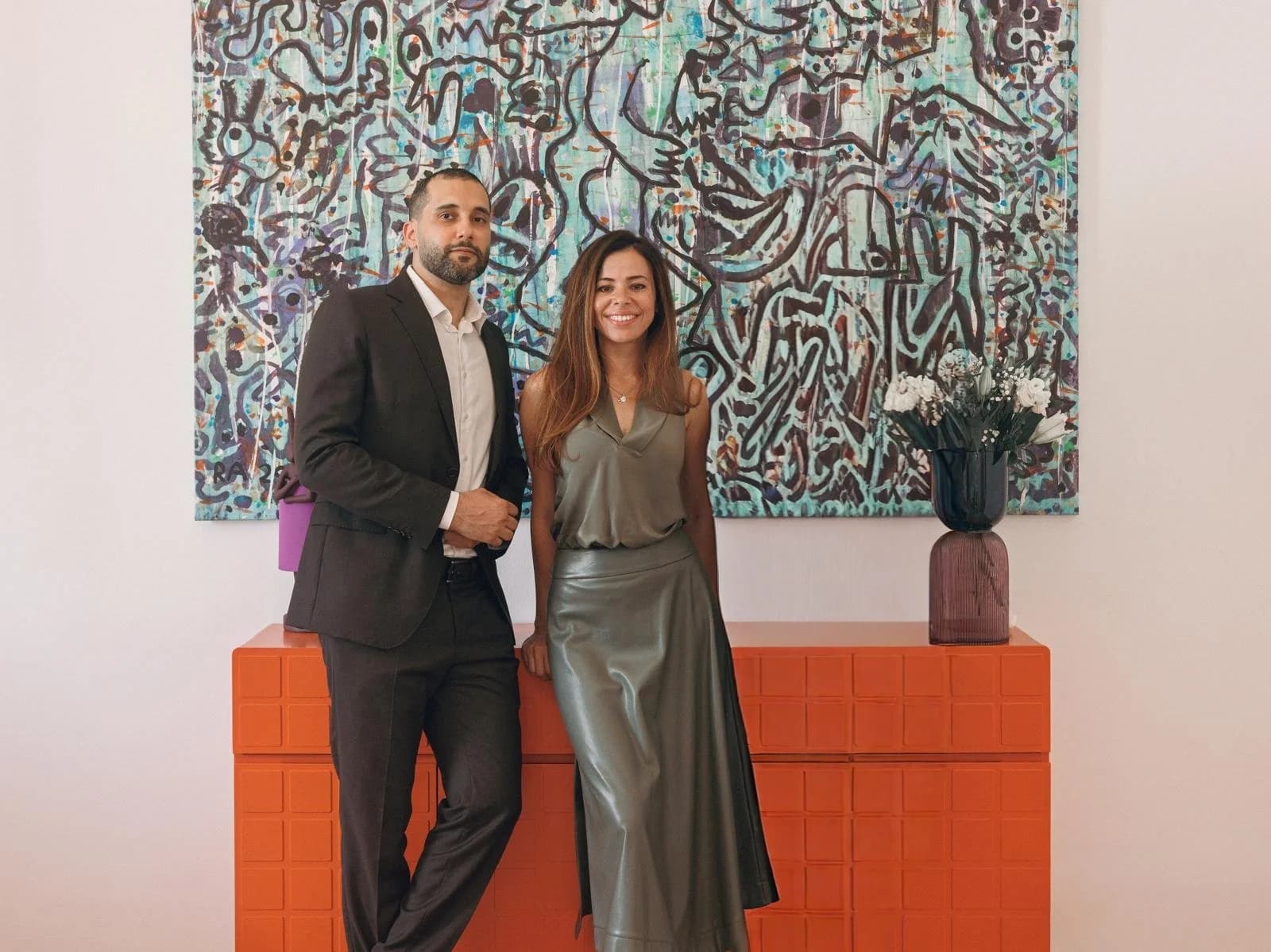 Jovana Tipsarevic und Hussein Al Rawi in ihrer Kanzlei
