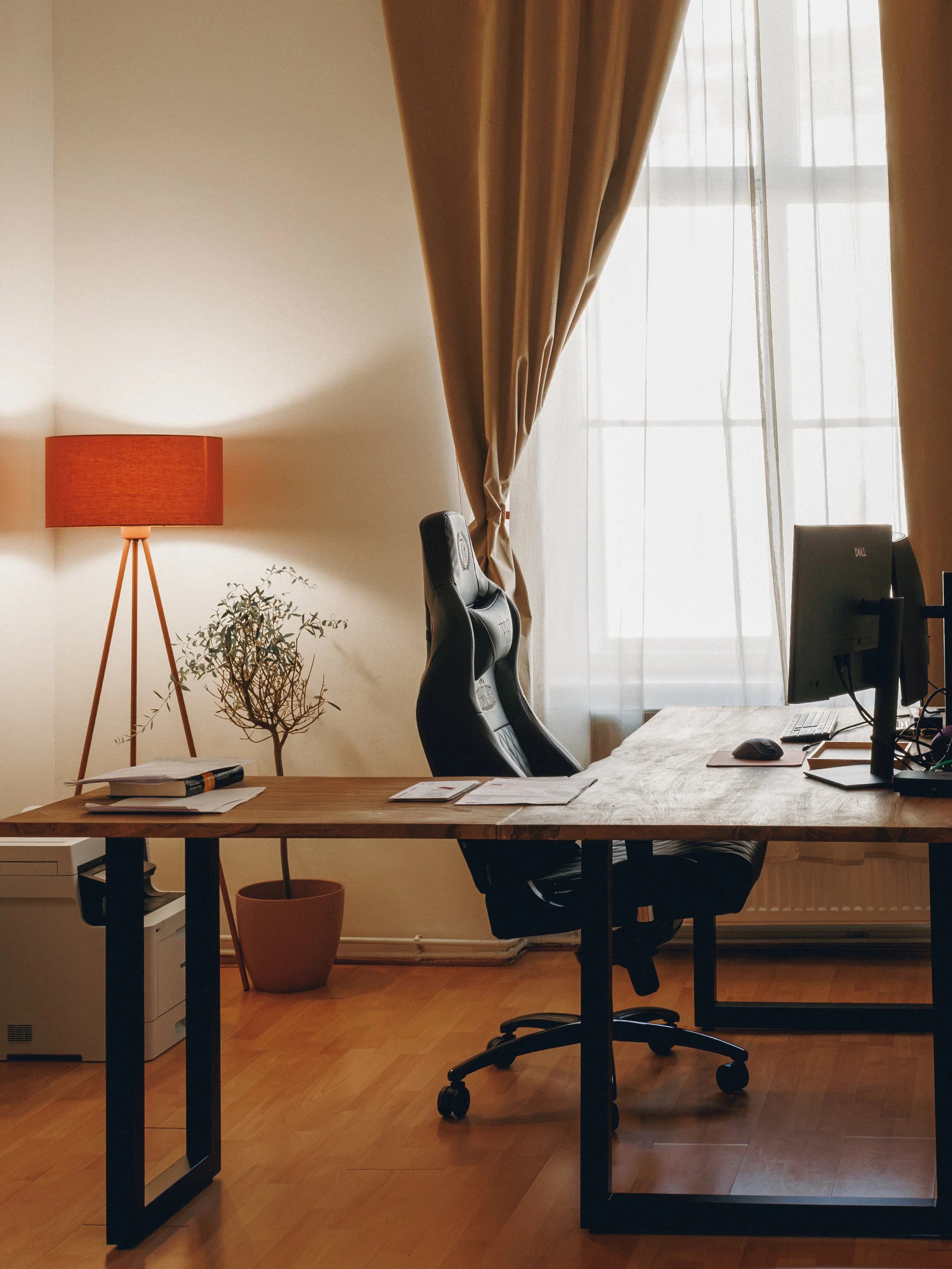 Arbeitsplatz in der Kanzlei am Museumsplatz